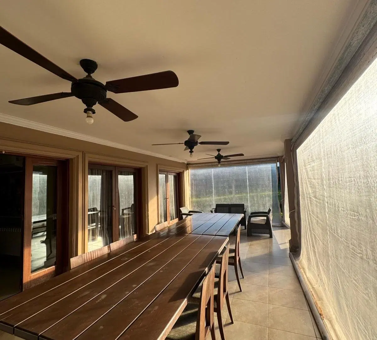 CASA EN VENTA - COUNTRY DEL PILAR 5