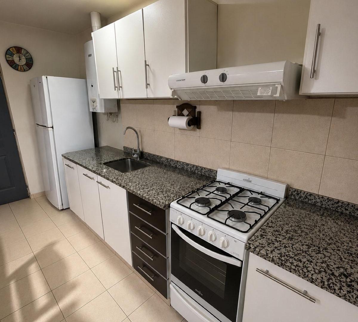 Foto de MONO EN VENTA - LAVALLE 800, imagen 2