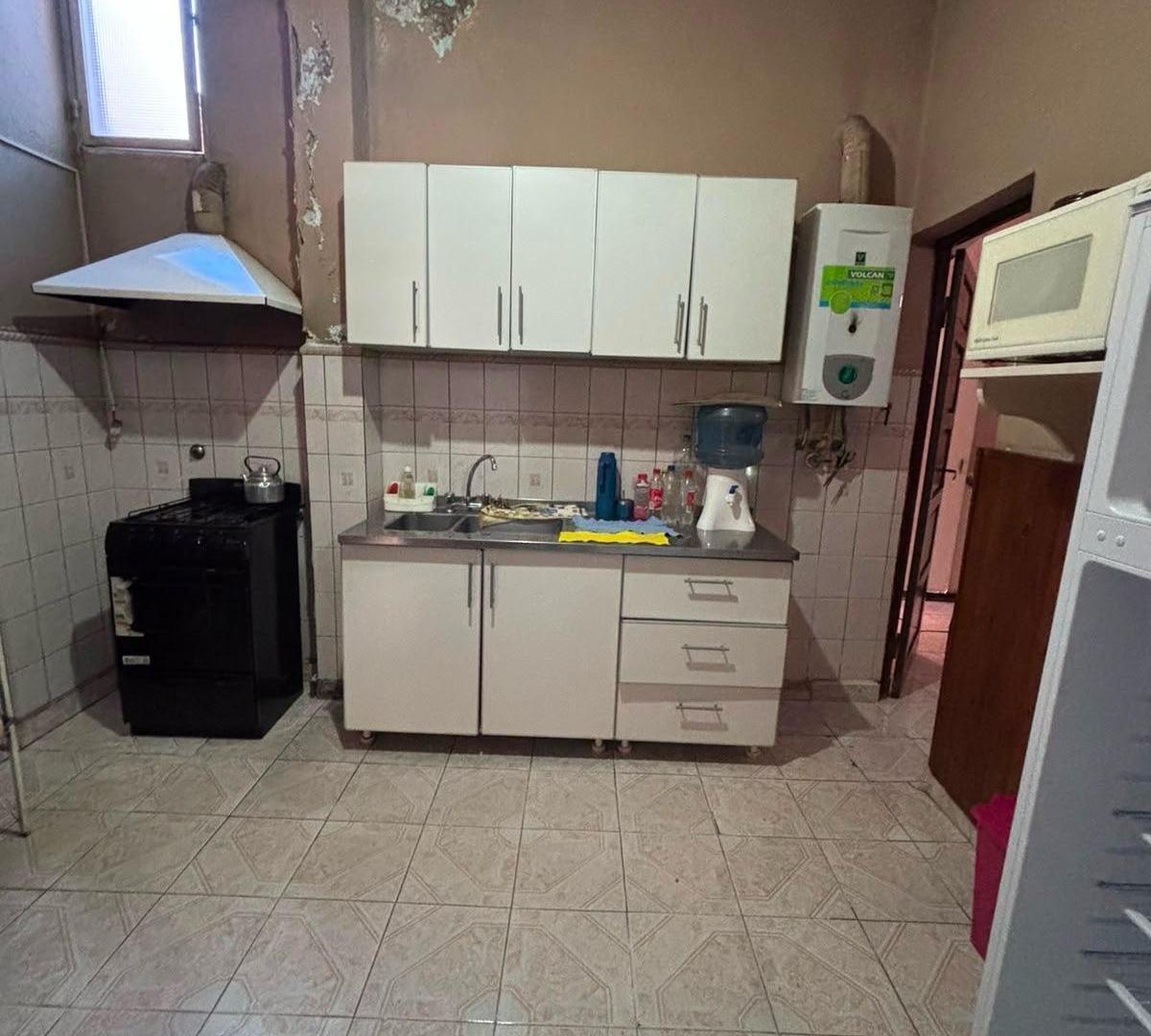 Foto de CASA EN VENTA IDEAL COMERCIAL - GENERAL PAZ 1700, imagen 4