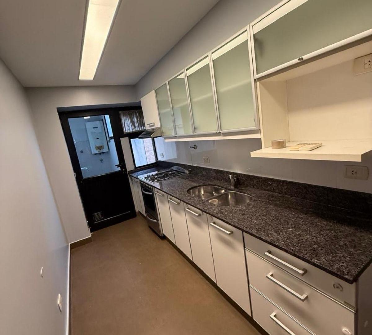 Foto de 2 DORM EN ALQUILER - MUÑECAS 700, imagen 1