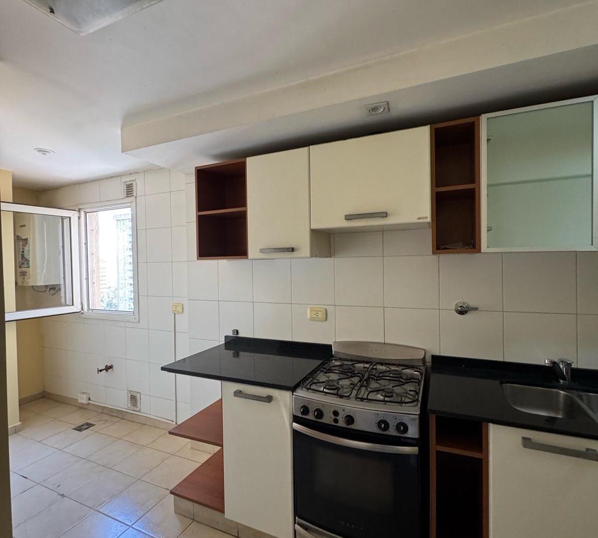 Foto de 2 dorm/c cochera Barrio Norte - VENTA, imagen 3
