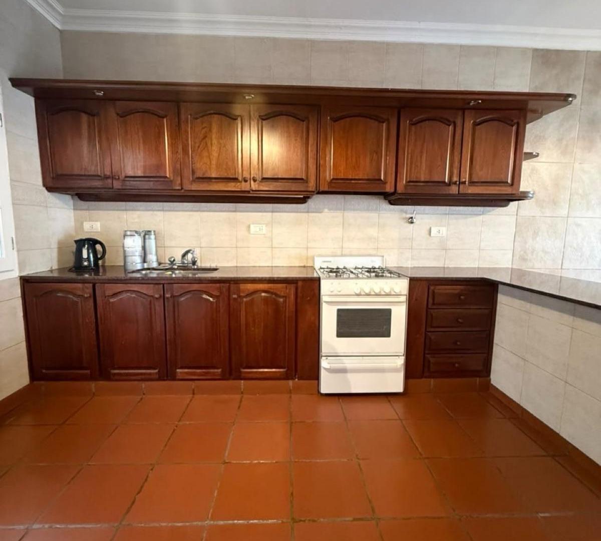 Foto de CASA EN VENTA - JUAN LUIS NOUGUES 90, imagen 5