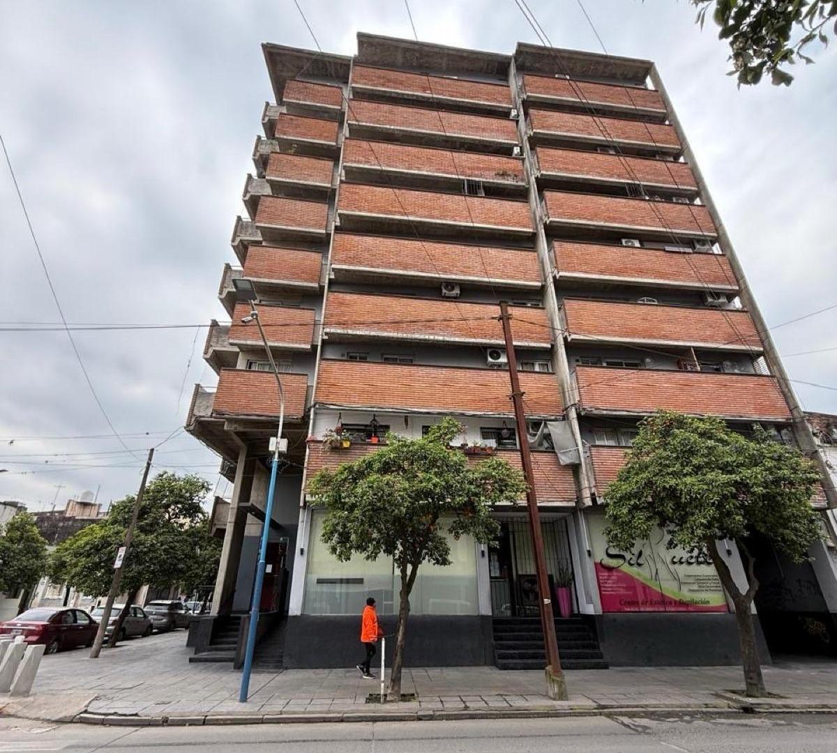 Foto de COCHERA EN VENTA - RONDEAU 999, imagen 1
