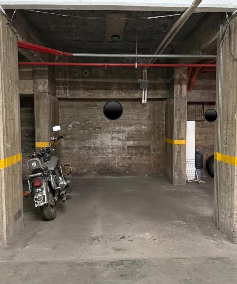 Foto de COCHERA EN VENTA - RONDEAU 999, imagen 2
