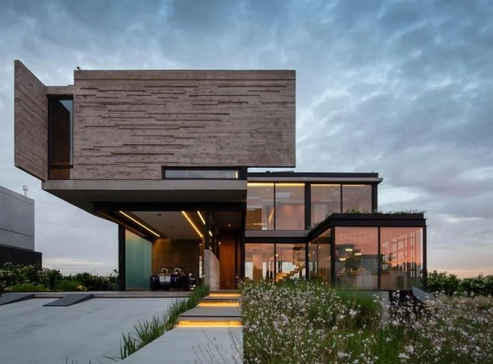 Refinada Casa En Pilará Con Vistas Al Golf Y Al Lago – Barrio La Calesa. 1