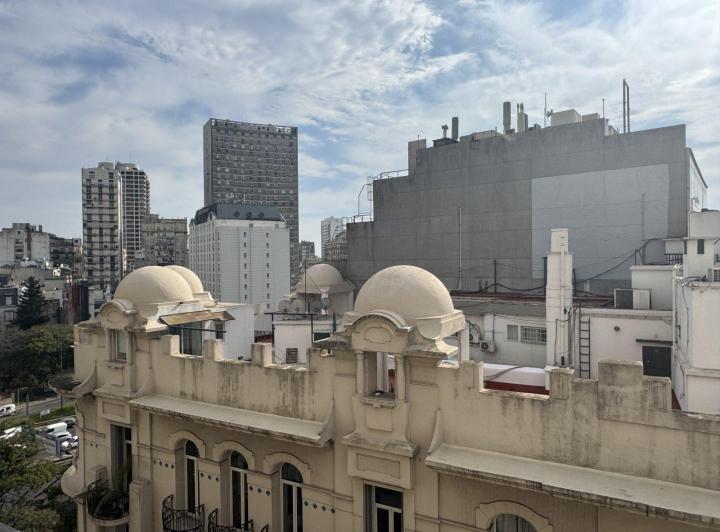 ALQUILER DEPARTAMENTO 5 AMBIENTES EN RETIRO 5