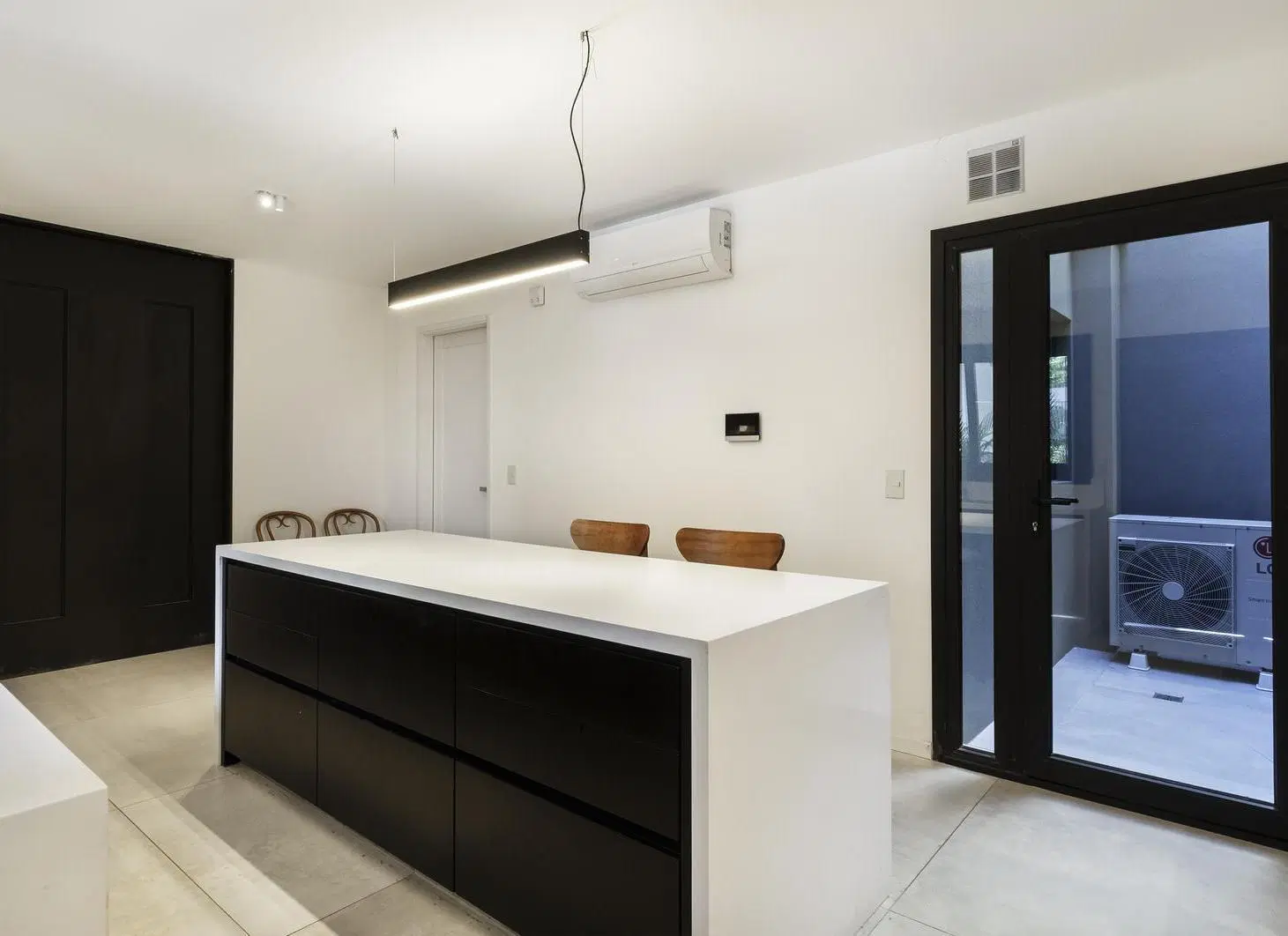 Casa en complejo en Belgrano R - 2 Cocheras - Amenities 3