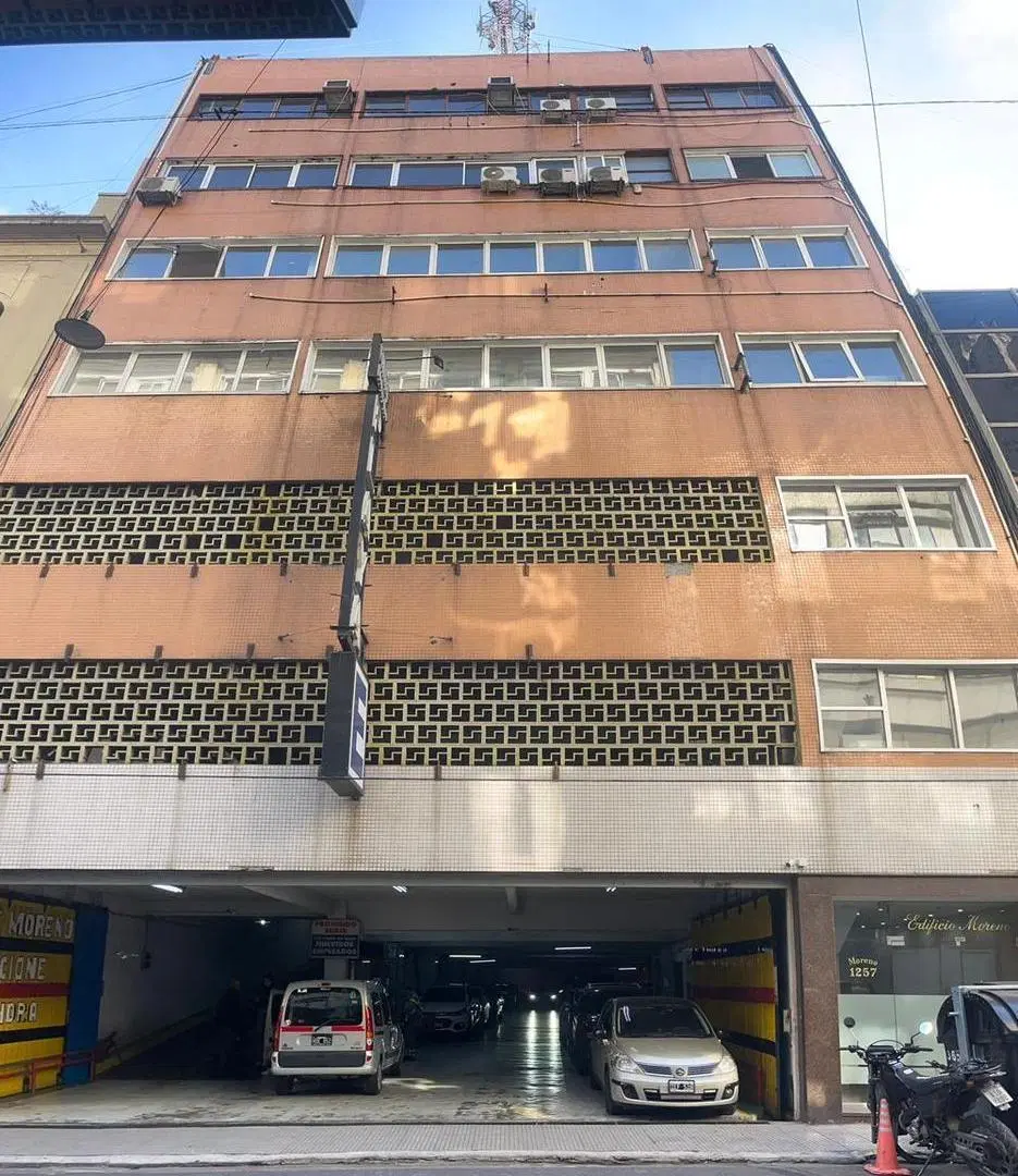 COMPLEJO COMERCIAL MIXTO MONSERRAT | GARAGE OPERATIVO 114 COCHERAS + OFICIN 5