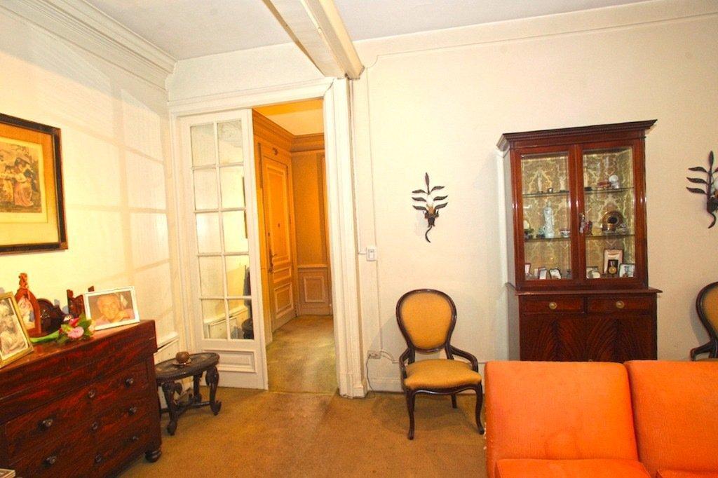Foto de Venta de departamento - 3 dormitorios c/dep. SANTA FE al 900 p. 5, imagen 4