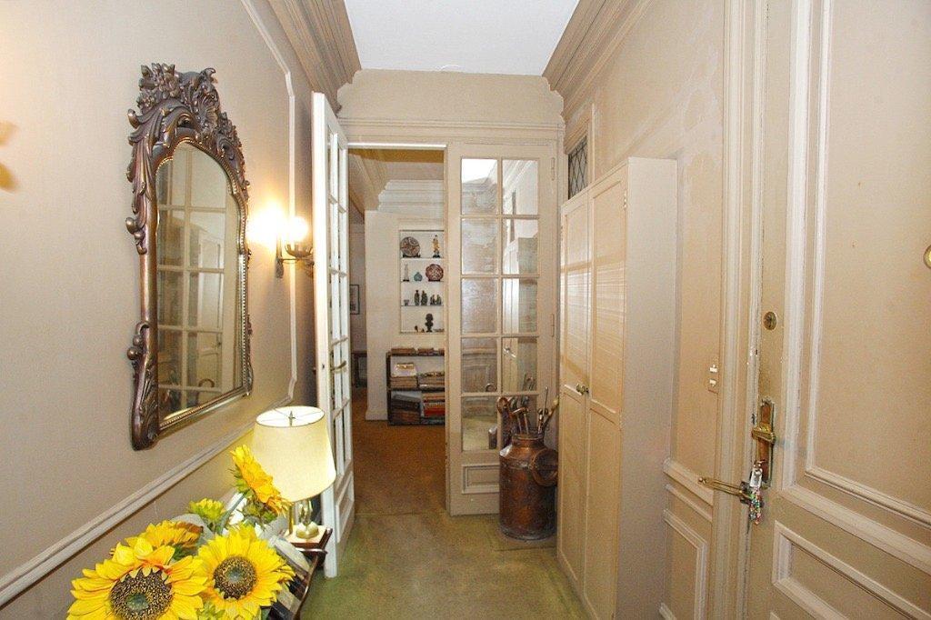 Foto de Venta de departamento - 3 dormitorios c/dep. SANTA FE al 900 p. 5, imagen 2