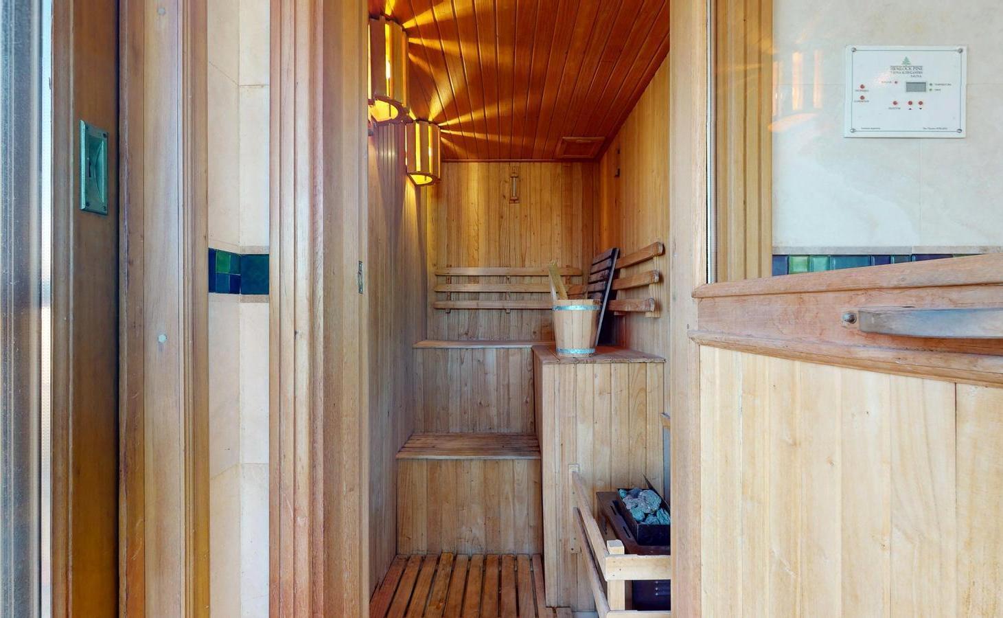 Foto de Casa en venta en Belgrano Chico lote de 1063 mts y 879 mts2 cubiertos., imagen 1