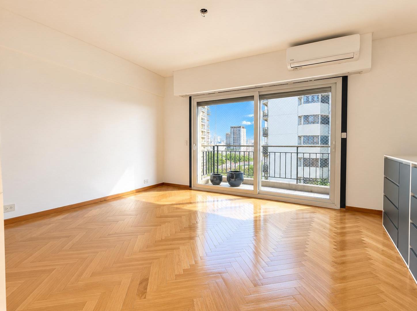 Foto de Departamento en alquiler, 4 dormitorios, torre con amenities, sobre av, imagen 3