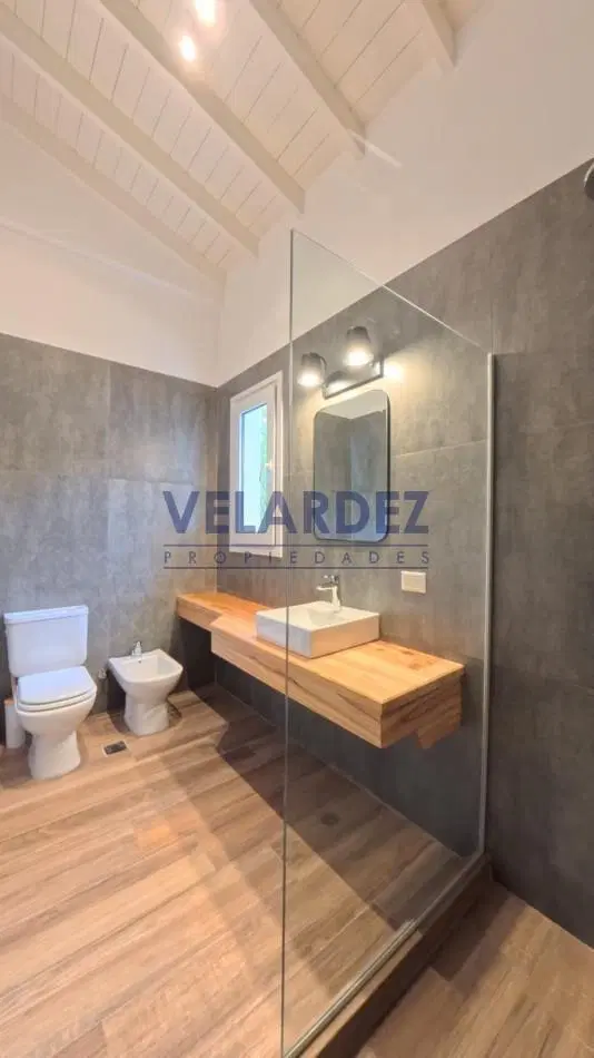 Casa 4 dormitorios en Costa Esmeralda - Barrio Senderos 4 8