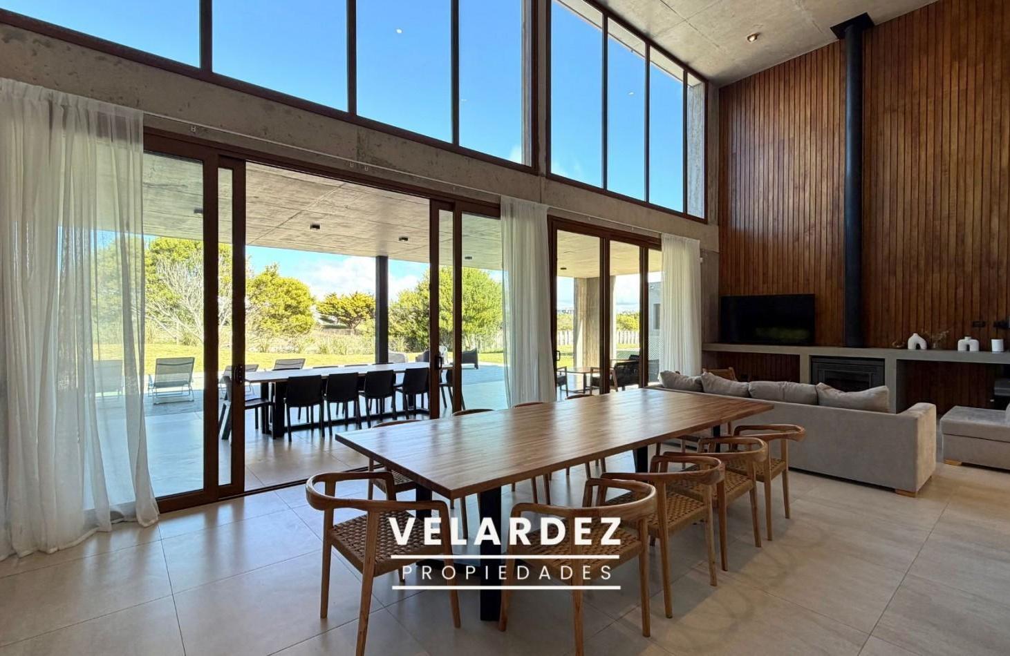 Foto de Casa en Venta en Costa Esmeralda, imagen 3
