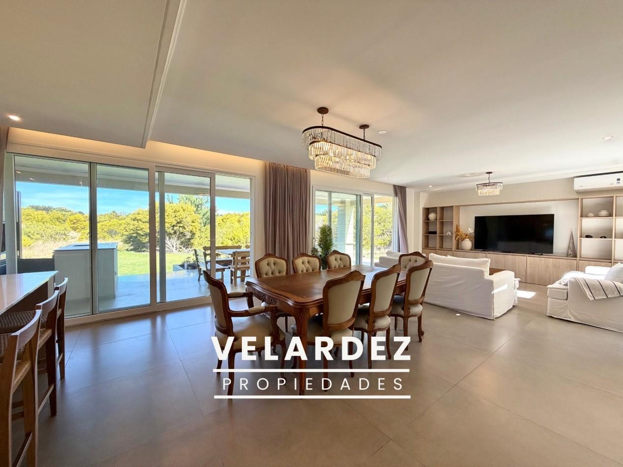 Foto de Casa en Venta en Costa Esmeralda, imagen 1