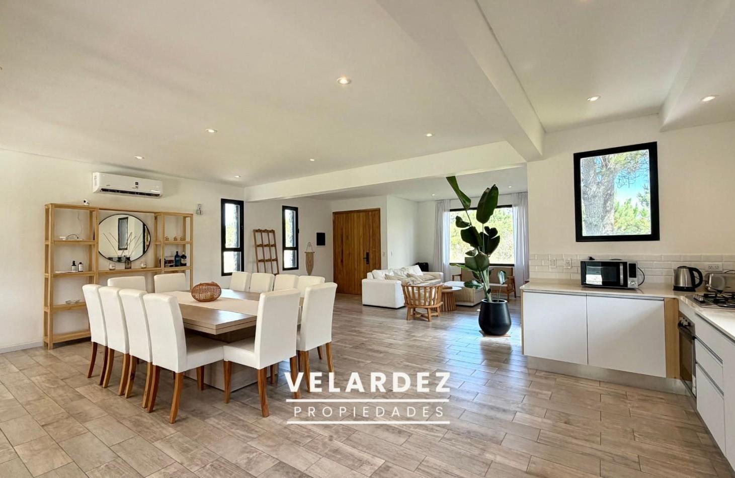 Foto de Casa en Venta en Costa Esmeralda GAS NATURAL, imagen 3