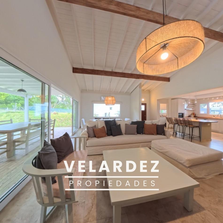Foto de Casa en Venta en Costa Esmeralda, imagen 3