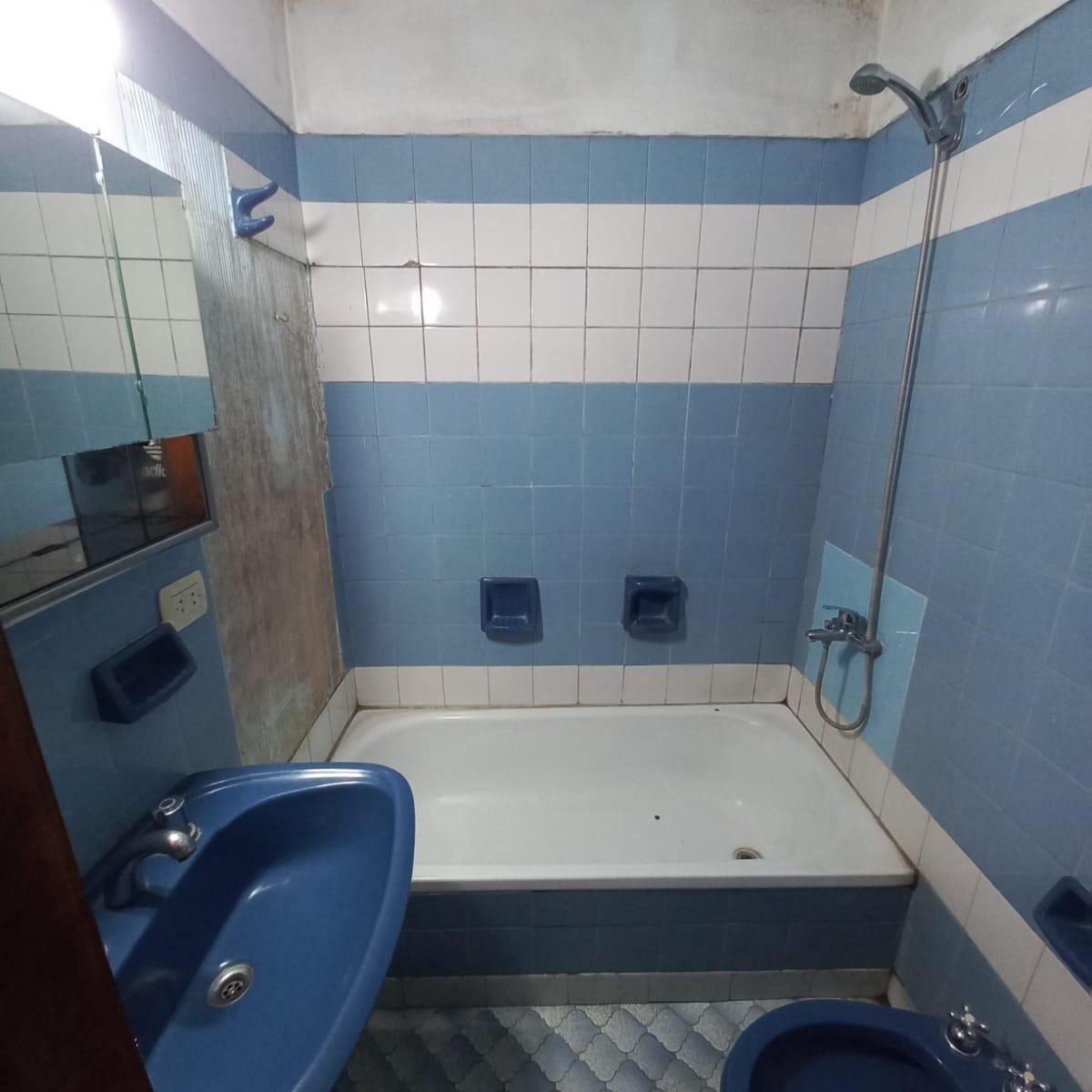 Foto de Departamento de 3 ambientes al FRENTE sobre ALEM, imagen 3