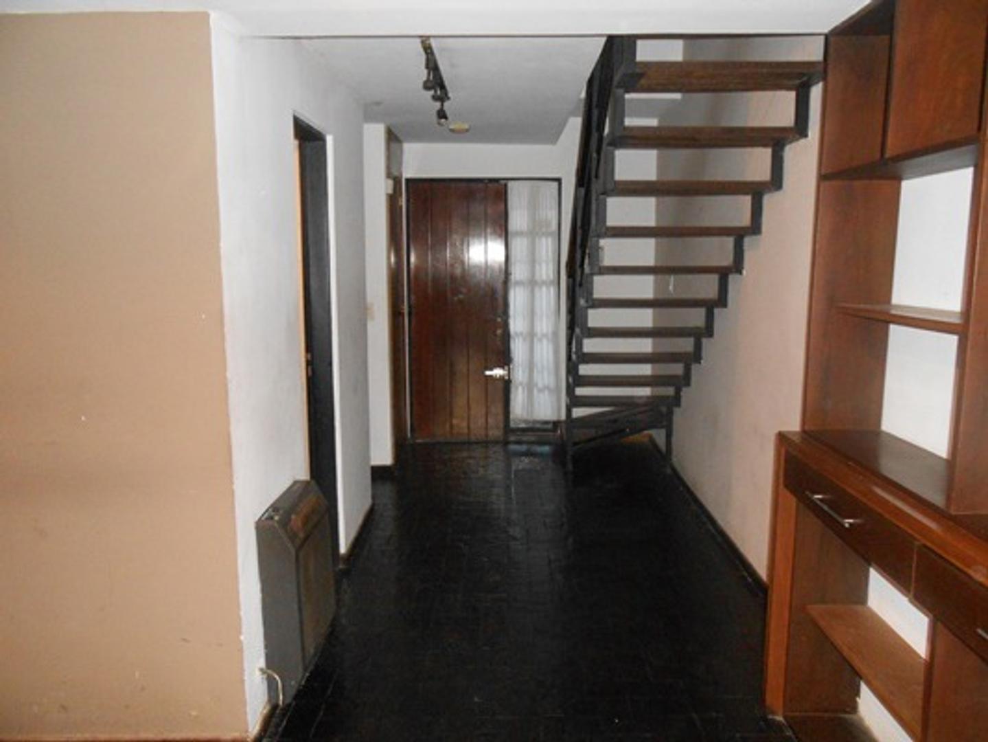 Foto de Venta Duplex Don Bosco 4 ambientes, 3 dorm, 3 baños, imagen 2