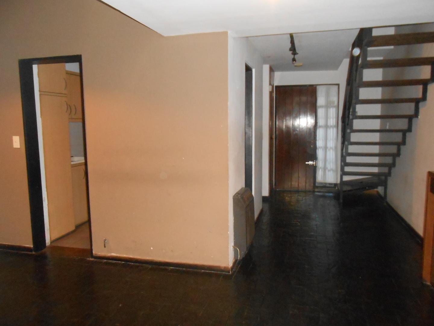 Foto de Venta Duplex Don Bosco 4 ambientes, 3 dorm, 3 baños, imagen 3