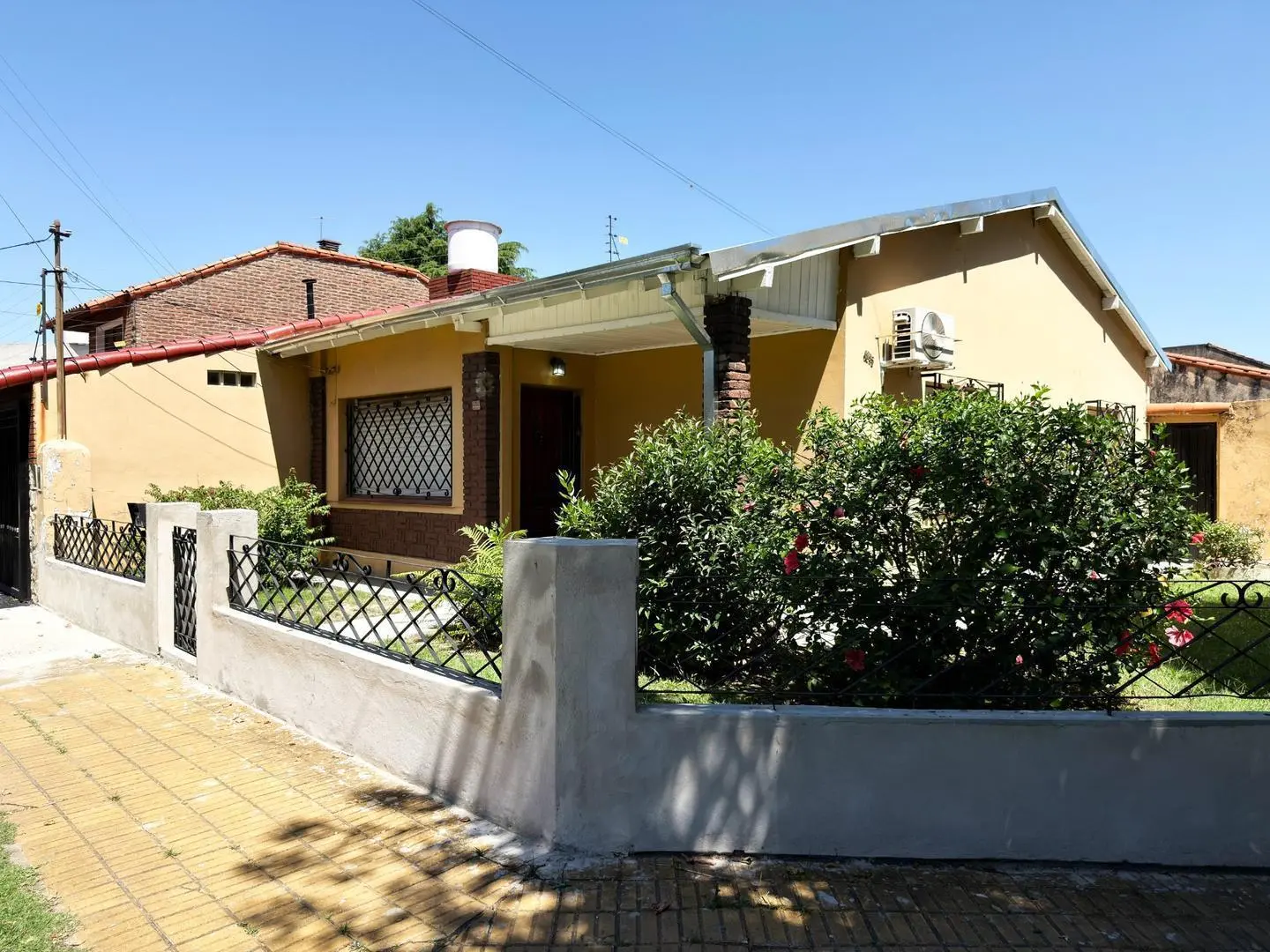Venta Casa Wilde 3 ambientes, 2 dorm, 1 baño 2