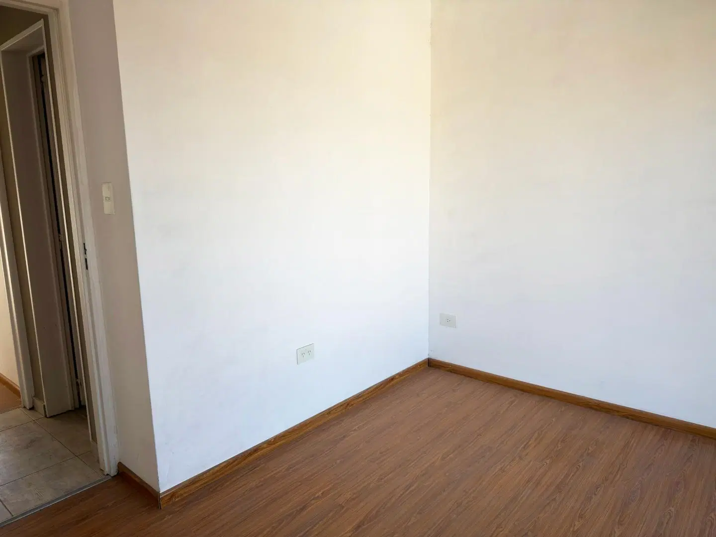 Venta Departamento Wilde 4 ambientes, 3 dorm, 1 baño 8
