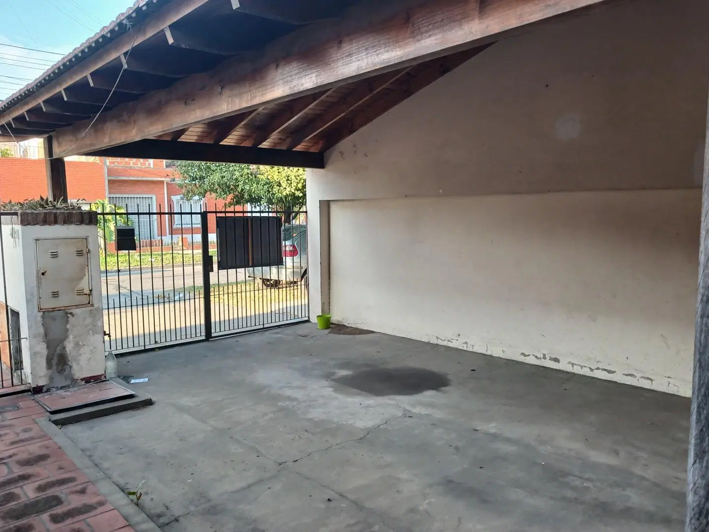 Alquiler PH T/ Casa Wilde, 3 Amb, 2 Dorm. Baño, Cochera 2