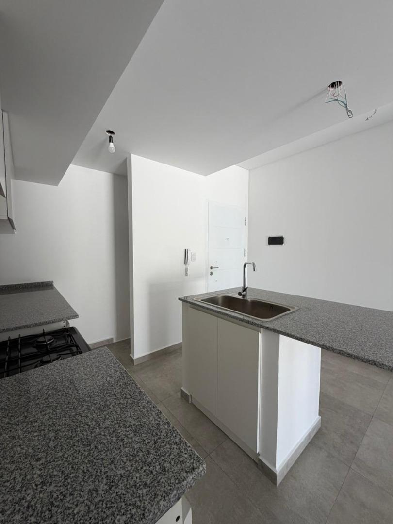 Foto de Alquiler Departamento Wilde monoambiente, 1 baño, imagen 5