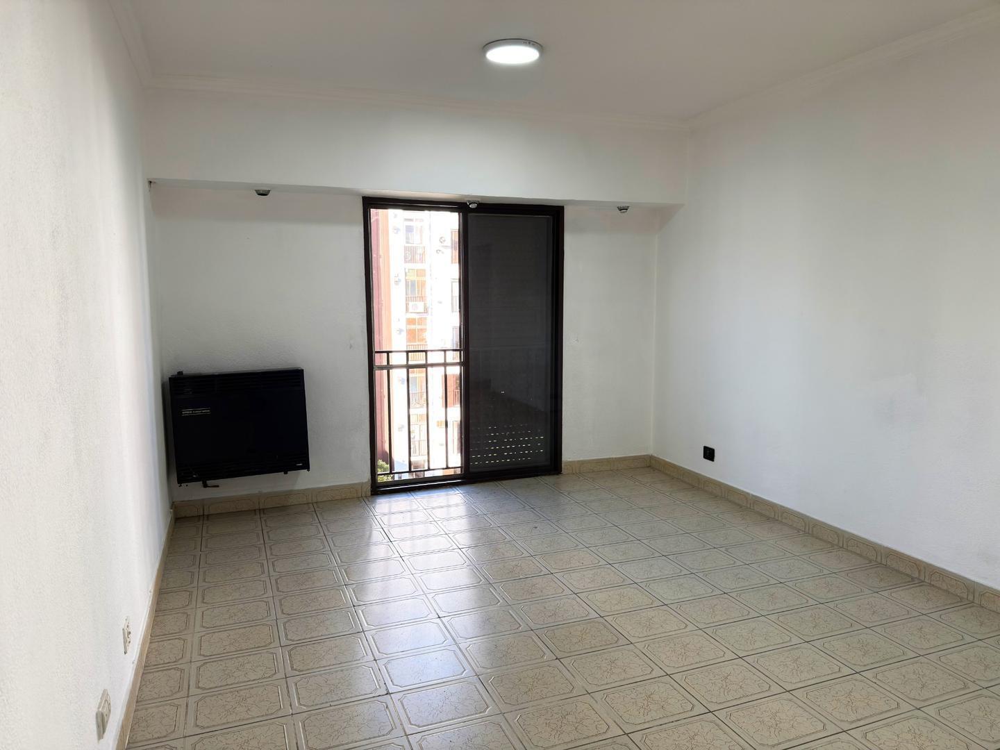 Foto de Venta Departamento Wilde 4 ambientes, 3 dorm, 1 baño, imagen 2
