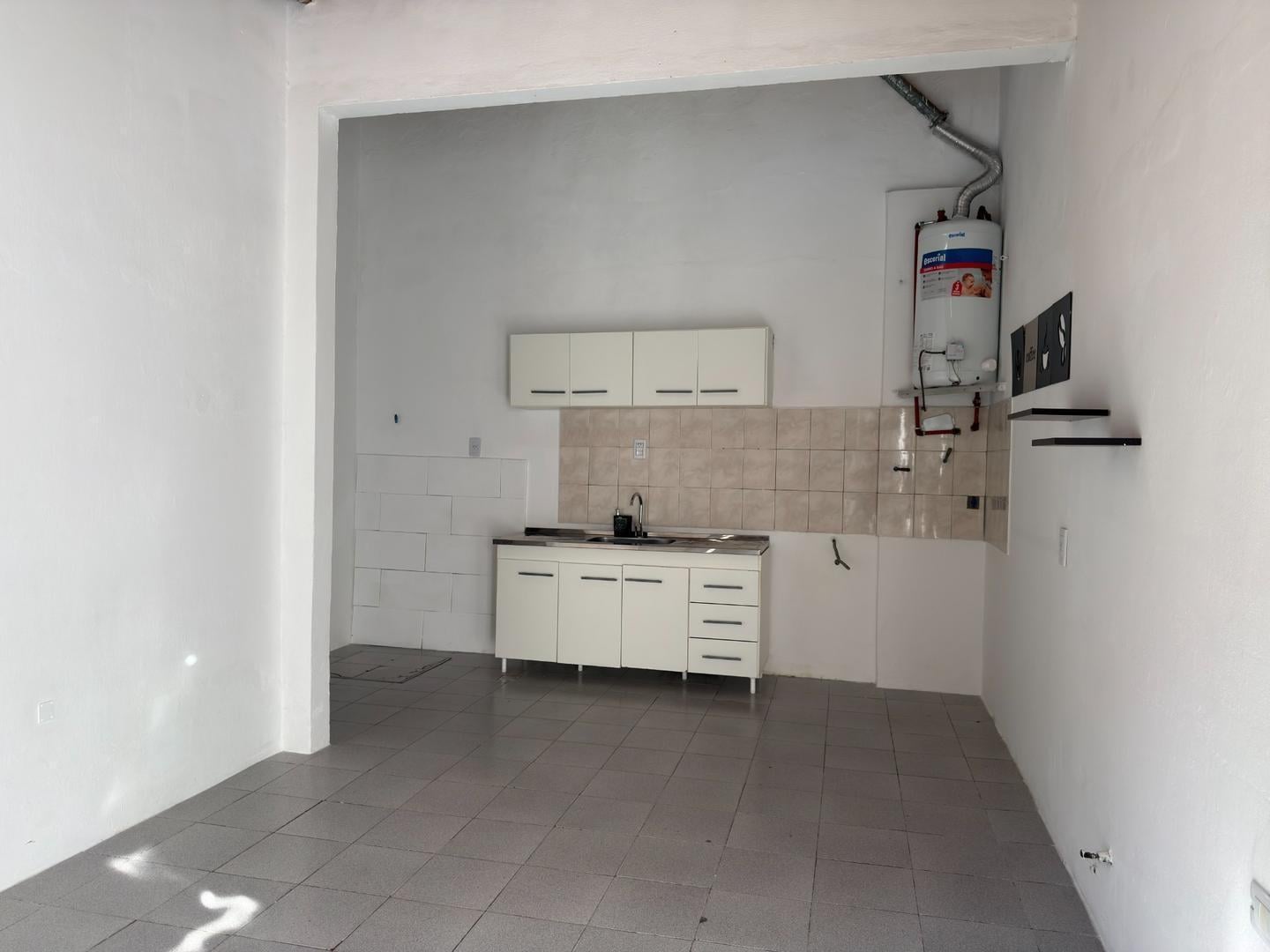 Foto de Alquiler Departamento Tipo Casa, 2 amb, 1 Dorm,, imagen 1