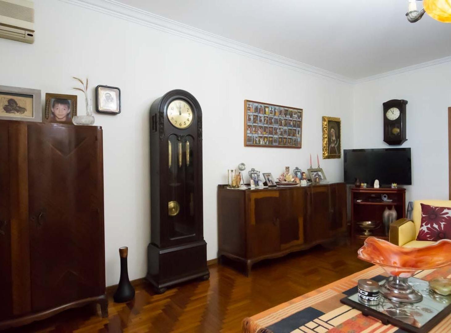 Foto de Venta PH Sarandi 4 ambientes, 3 dorm, 2 baños, imagen 2