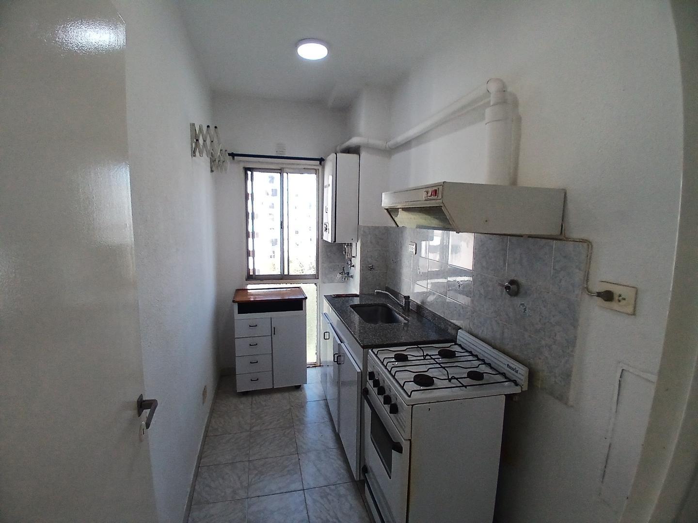 Foto de Alquiler Departamento Wilde, 3 Ambientes, 2 Dorm. 1 Baño, imagen 2