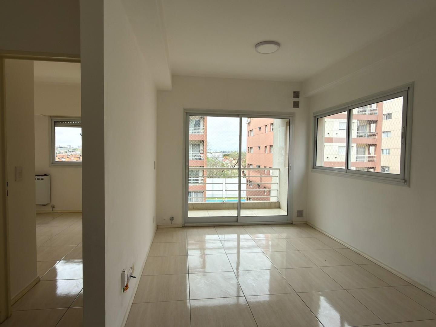Foto de Alquiler Departamento Wilde 2 ambientes, 1 dorm, 1 baño, imagen 3