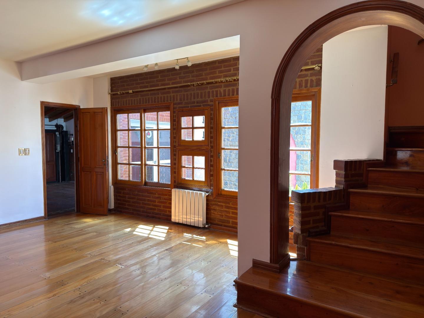Foto de Venta Casa Wilde, 5 ambientes, 4 Dormitorios, 5 baños, imagen 1