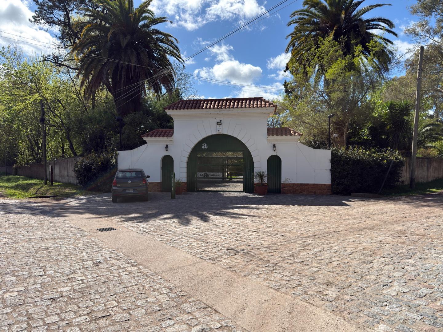 Foto de Venta Lote Barrio La Arbolada, El Pato, imagen 1