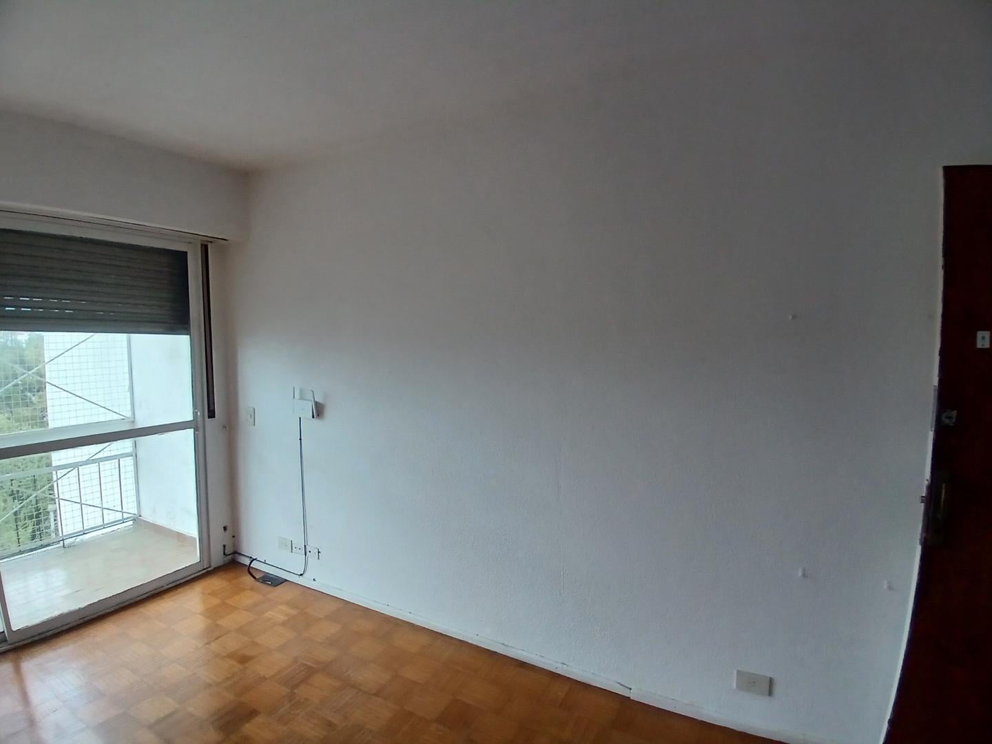 Foto de Alquiler Departamento Wilde, 2 Ambientes, 1 Dorm. Balcon, imagen 3