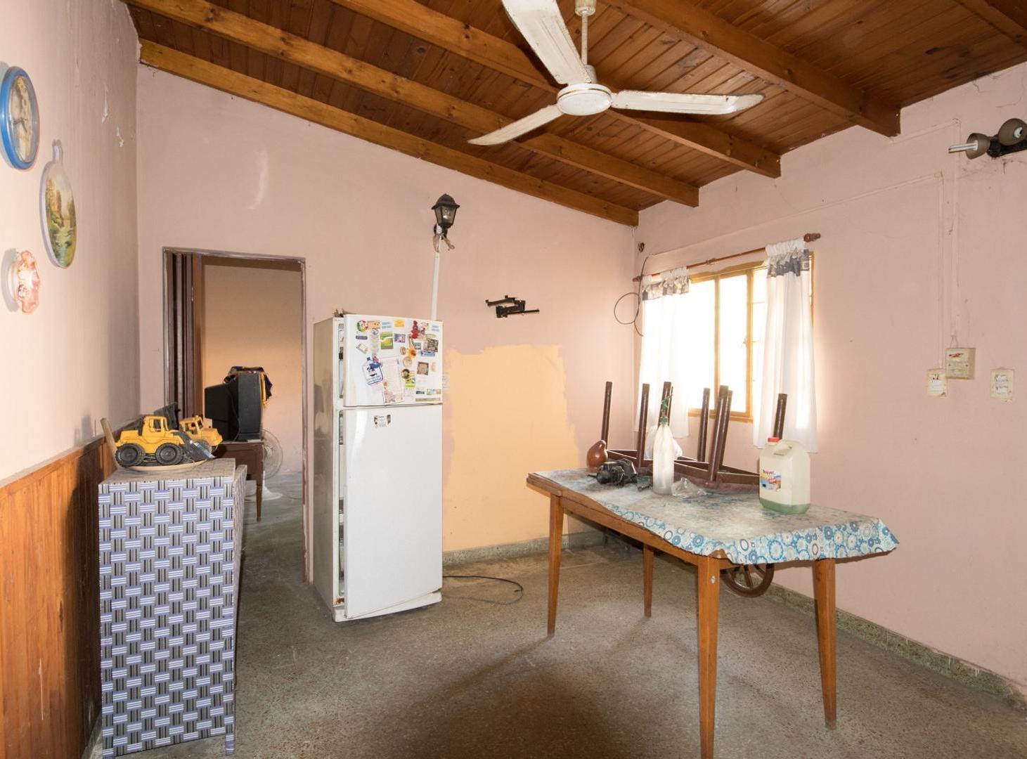 Foto de Venta Casa Wilde 4 ambientes, 3 dorm, 1 baño, imagen 3