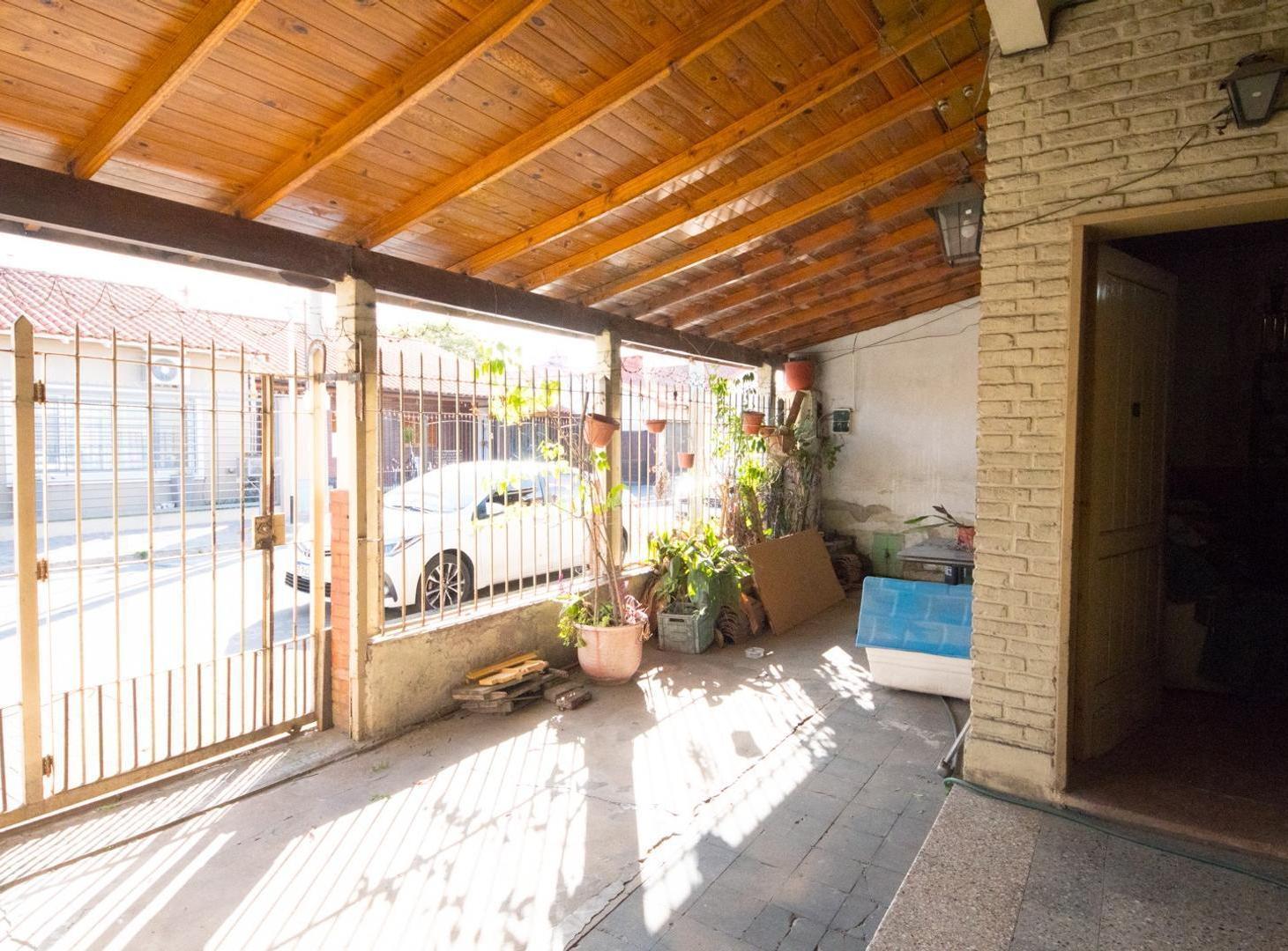 Foto de Venta Casa Wilde 4 ambientes, 3 dorm, 1 baño, imagen 1