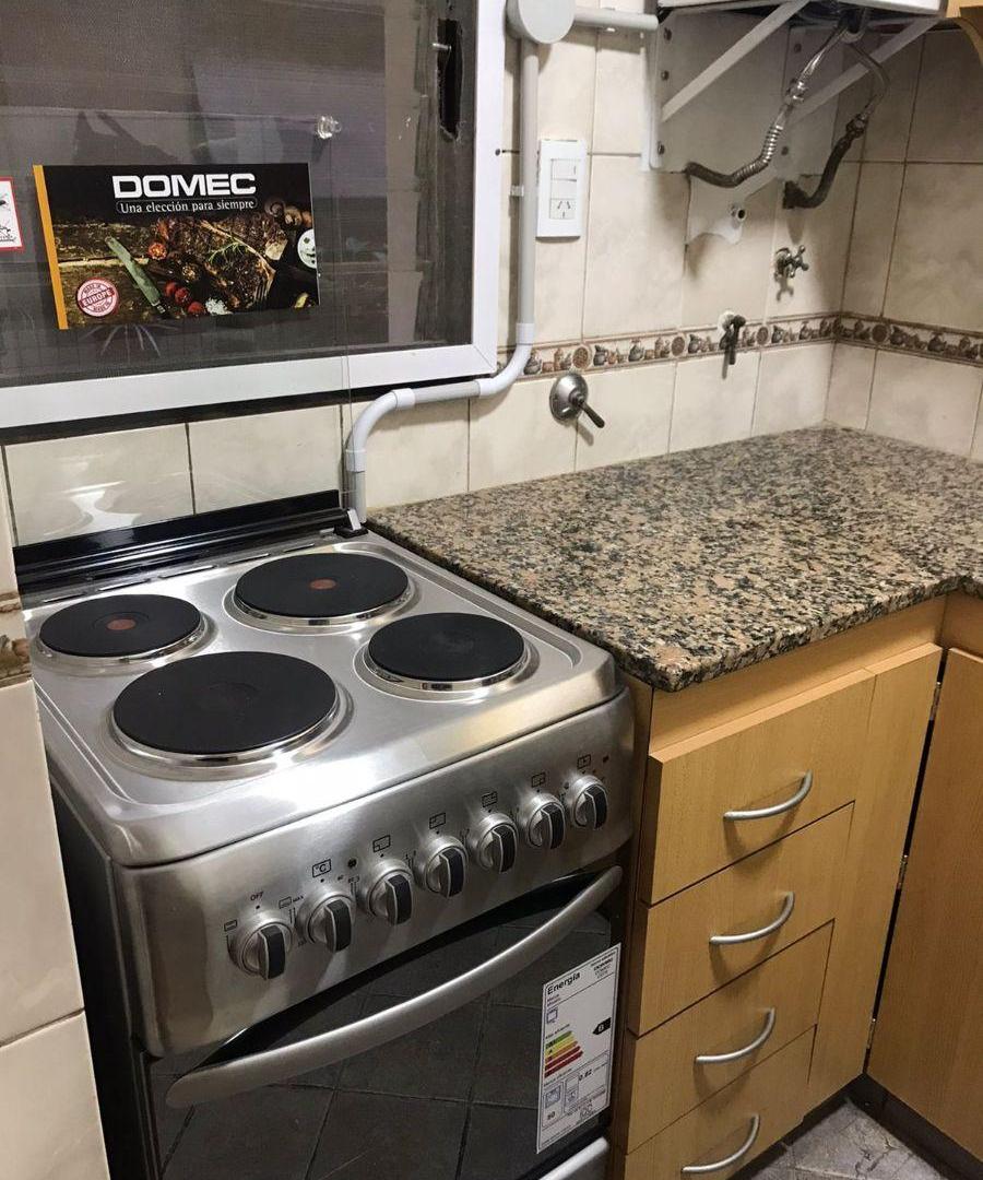 Foto de ALQUILER departamento 2 ambientes en Balvanera. EXCELENTE ubicación, imagen 3