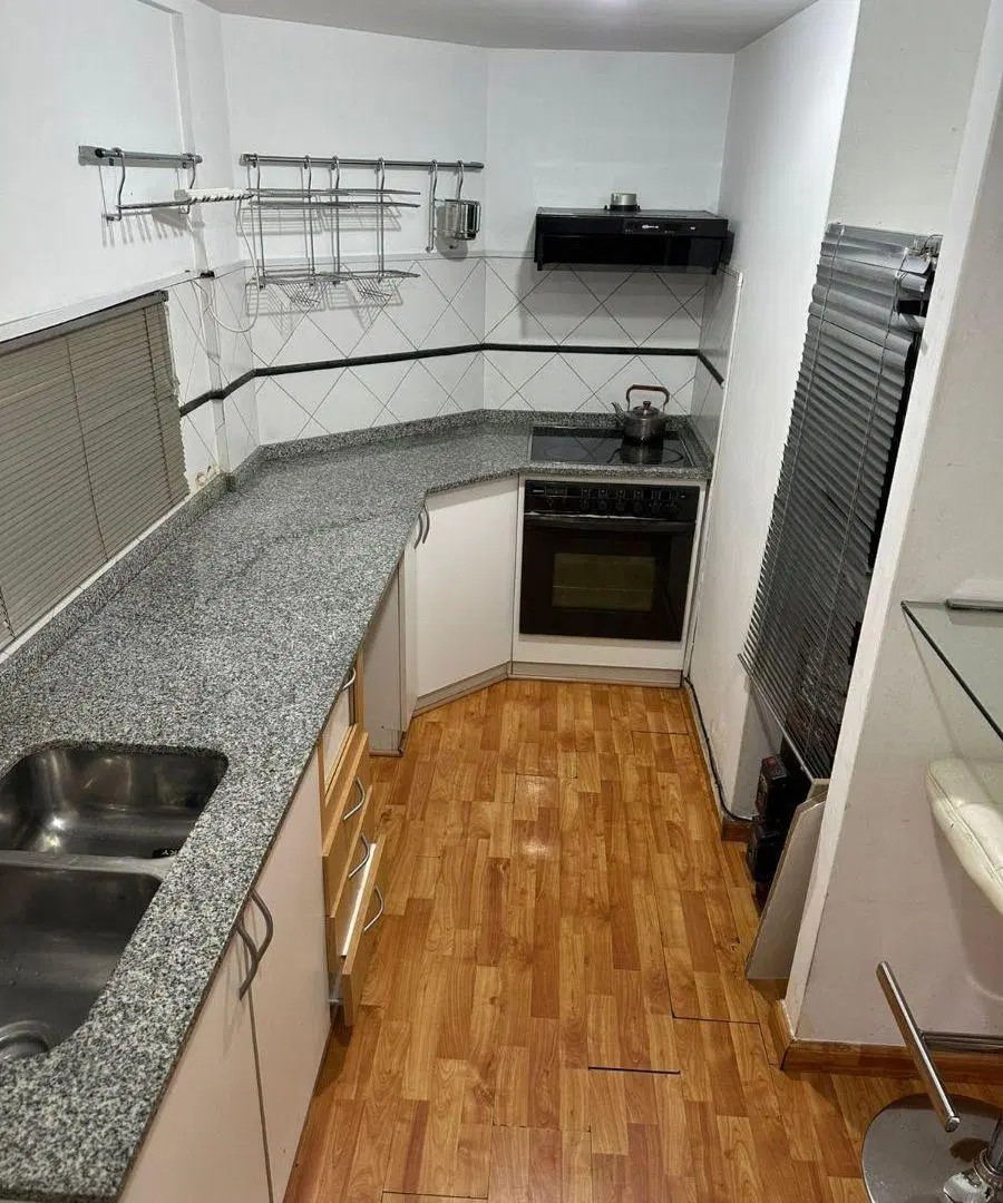 Departamento 2 ambientes de 48 m² con 1 dormitorio en venta en Morón 1
