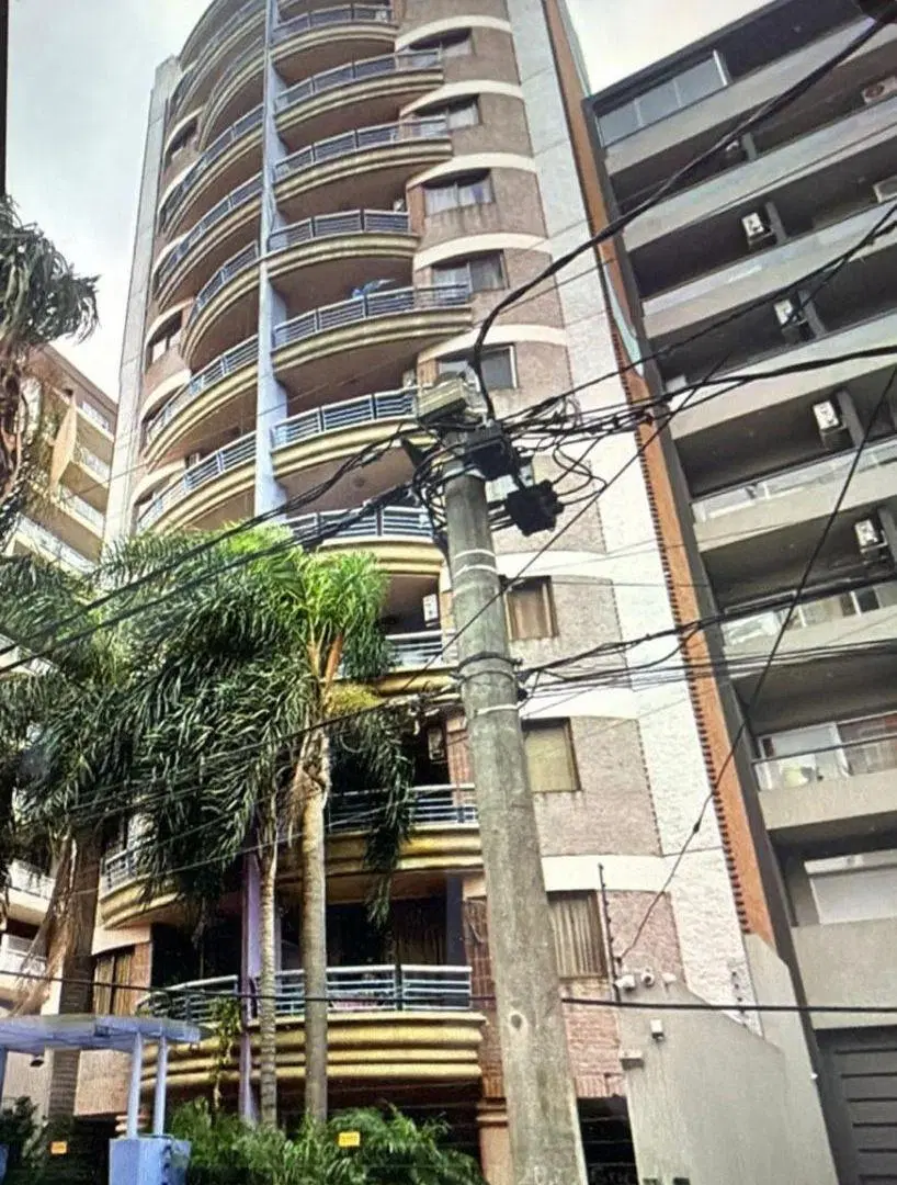 Departamento 2 ambientes de 48 m² con 1 dormitorio en venta en Morón 5
