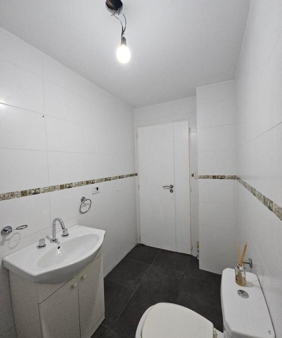 Foto de ALQUILER DE PARTAMENTO DE 2 AMBIENTES CON AMPLIO PATIO, imagen 2