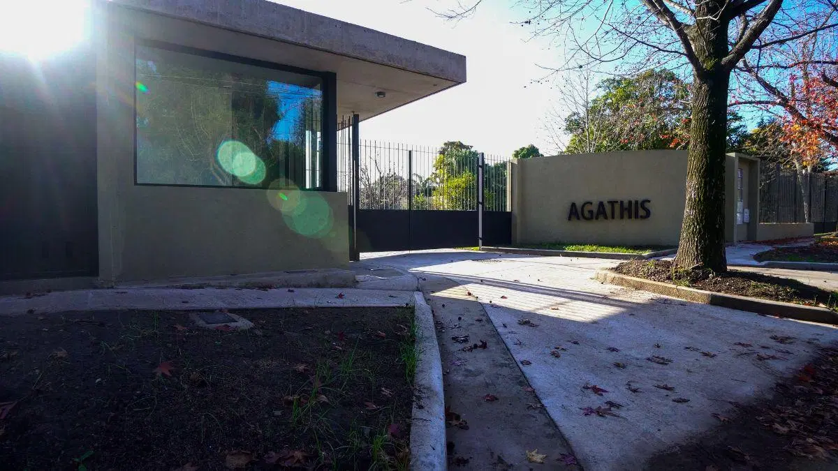 Lote listo para construir en Barrio Cerrado AGATHIS 2