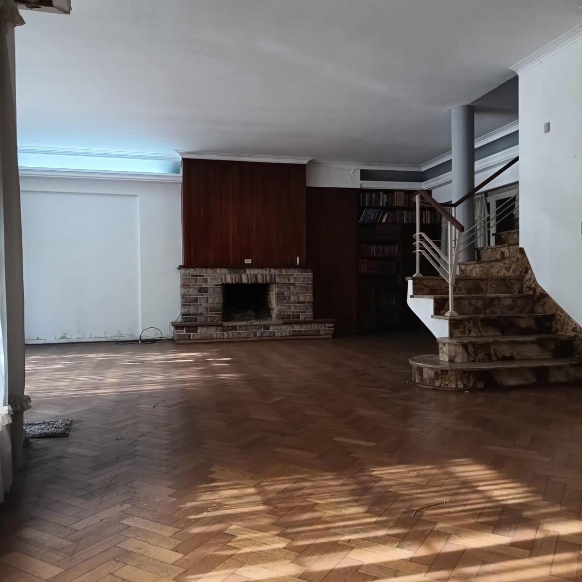 Importante Propiedad en Munro, Inmejorable Zona - Ideal Varios Destinos, Apto Cr 5