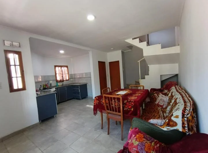 Casa en esq. 3 amb. con cochera/terraza/lavadero – Ballester 3