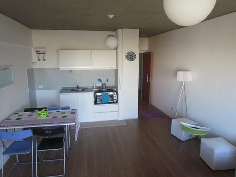 Monoambiente moderno sin muebles sin Garantia