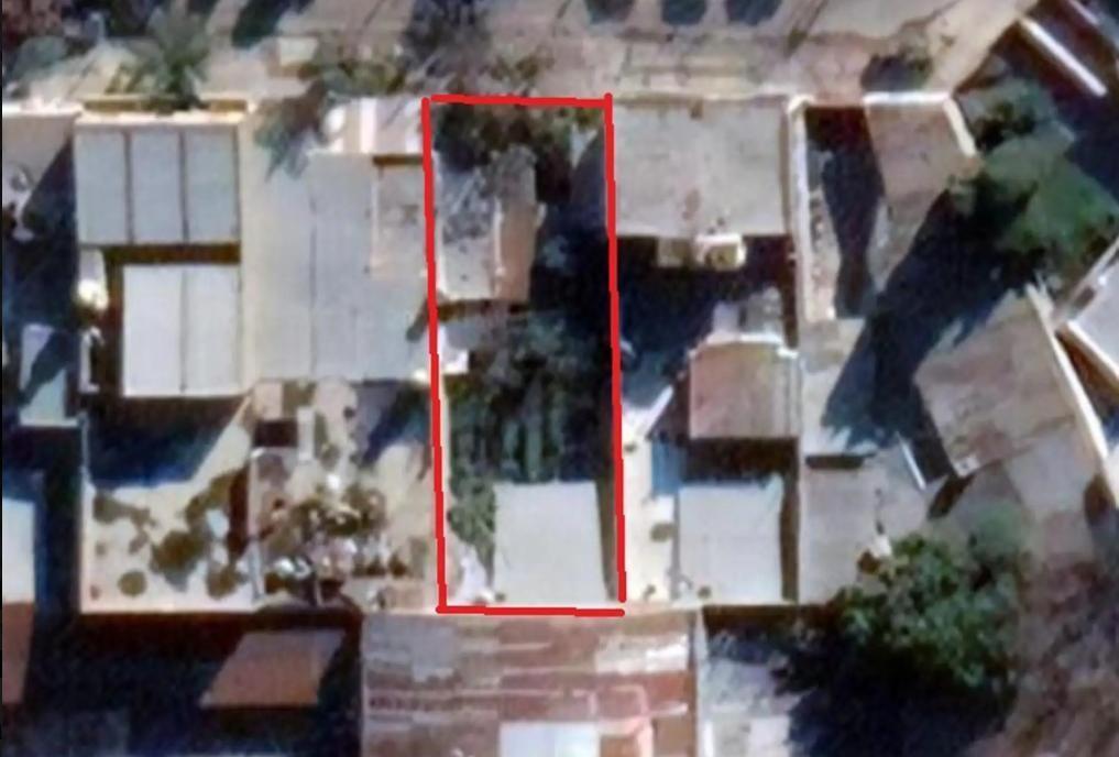 Lote con 2 Casas en Loma Hermosa