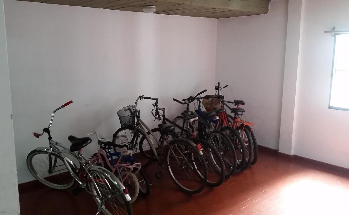 Foto de Alquiler | Departamento 2 ambientes con balcón en San Isidro – Cochera, imagen 4