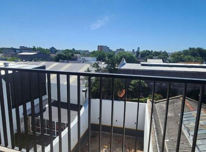 VENTA DEPARTAMENTO 2 AMB PARQUE CHAS A ESTRENAR 4