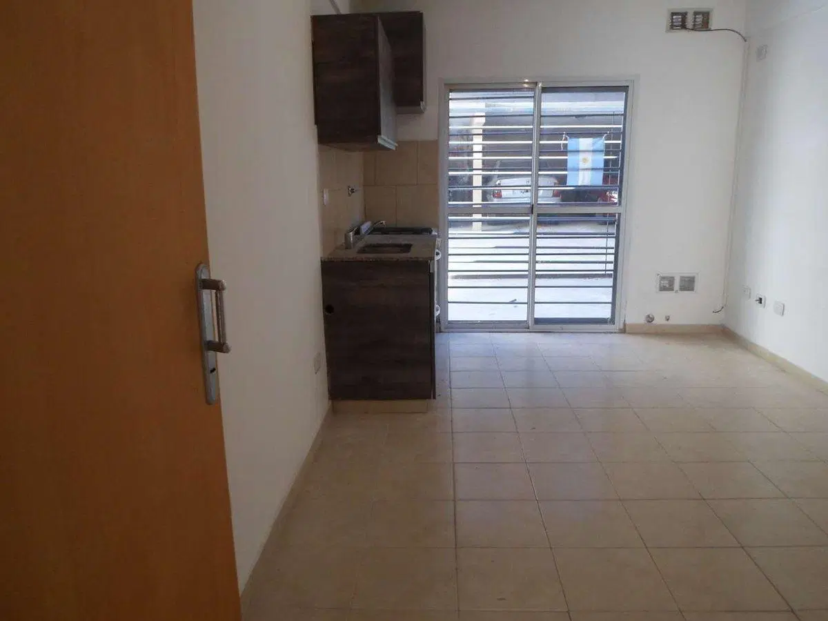 VENTA DEPARTAMENTO 2 AMB CASEROS FINANCIACION 4